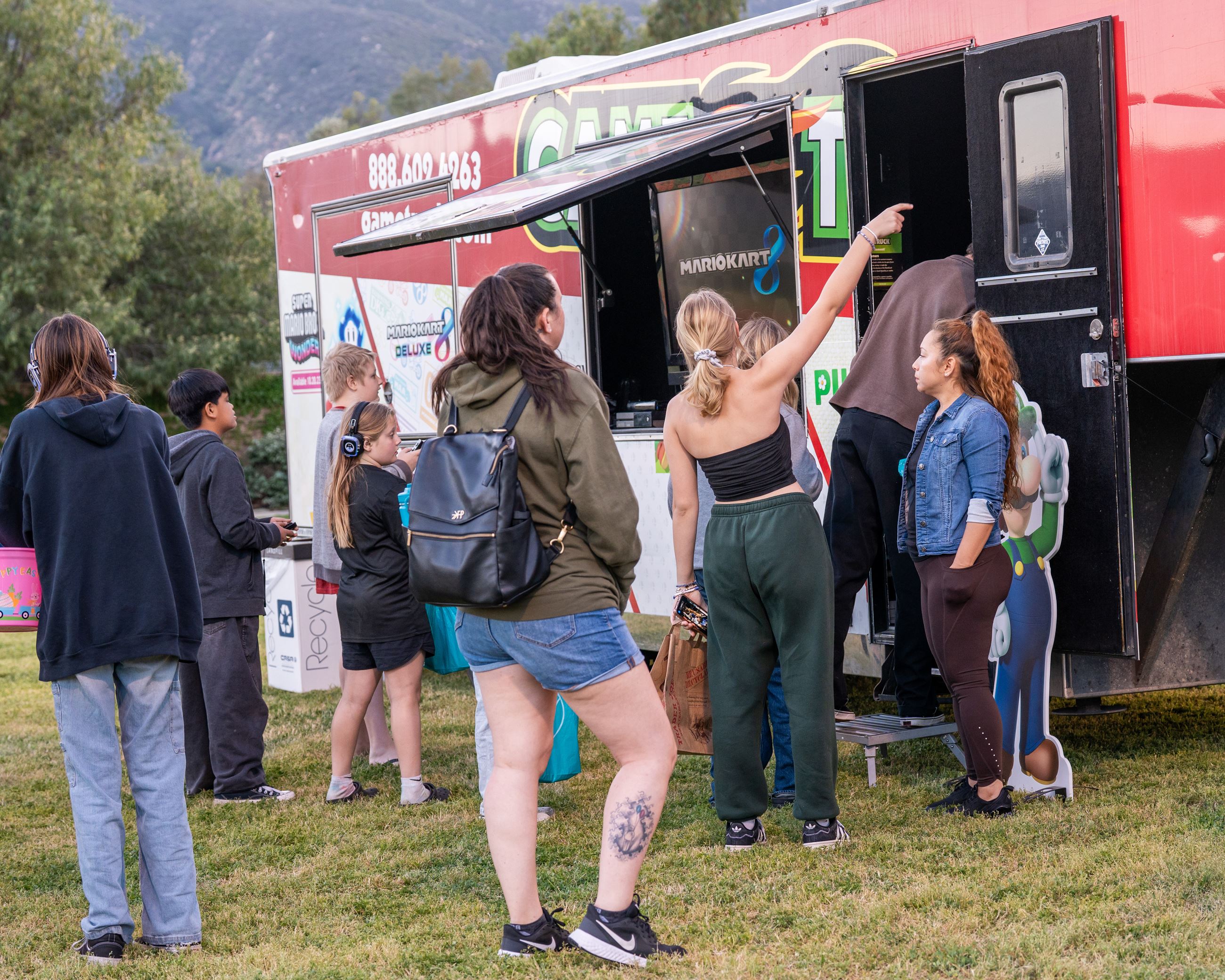 Wildomar_TeenEggHunt_2025-32